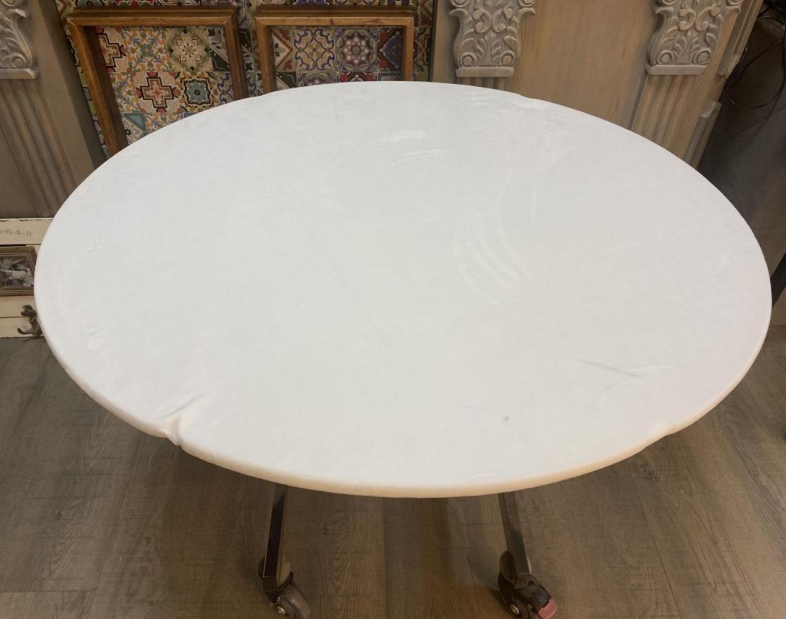 Table Molton Table Molton
