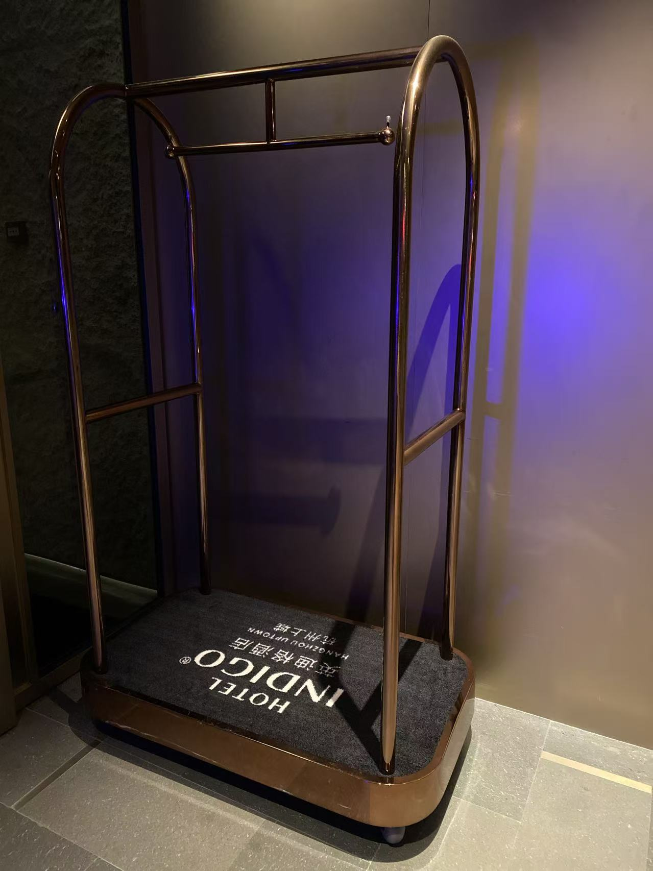 Concierge & Housekeeping